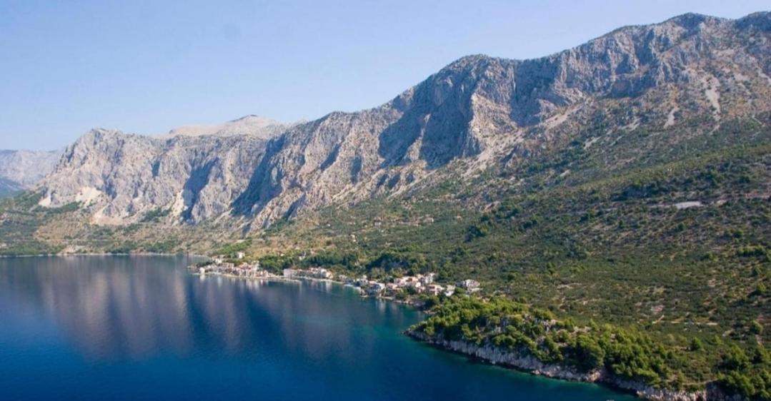 Apollo - Porat 4 *